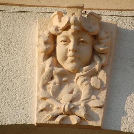 Bed and Breakfast Fenyes Vinorium Ödenburg Exterior foto