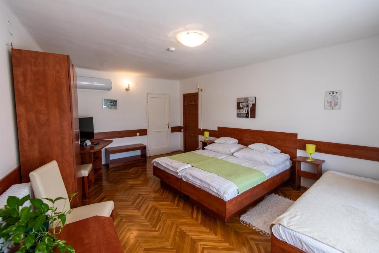 Bed and Breakfast Fenyes Vinorium Ödenburg Exterior foto